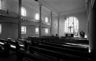 Auggen: Inneres der Kirche; seitlich
