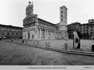 Piazza San Michele, Lucca