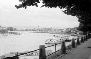Basel: Anlegeplatz St. Johann mit S. M. Europa