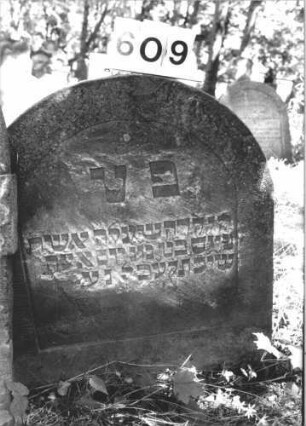 Grabstein 609