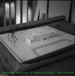 Modell der Schule für Kerntechnik (SKT)