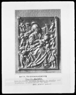 Muttergottes mit Engelputten