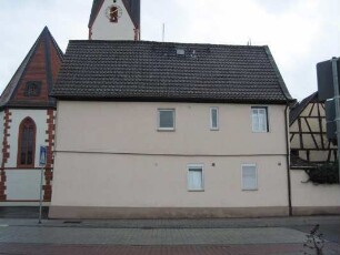 Fachwerkwohnhaus; Babenhausen, Marktplatz 8