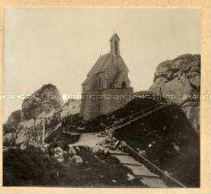 Kirchlein auf dem Berg Wendelstein in Bayern