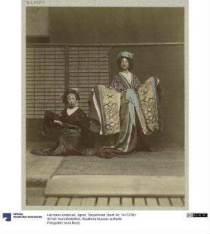 Japan, Tänzerinnen