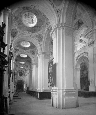 Katholische Kloster- und Pfarrkirche Sankt Mauritius