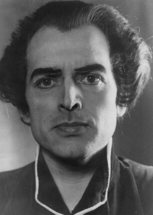 Hamburg-St. Georg. Deutsches Schauspielhaus. Portrait des Schauspielers Will Quadflieg