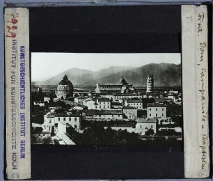 Pisa, Dom,Pisa, Baptisterium,Pisa, Schiefer Turm : Stadtansicht mit Domplatz in der Mitte