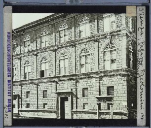 Pienza, Palazzo Piccolomini : Ansicht einer Fassade