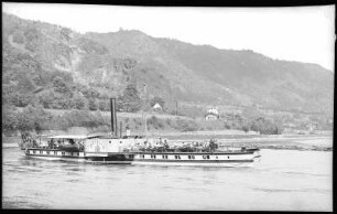 Aussig-Wannow. Elbe mit Dampfer "Dresden" (1879, Werft Blasewitz) vor dem Workotsch