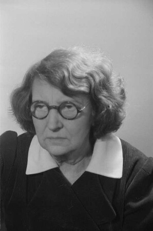 Porträt der Schriftstellerin Lu Märten : Porträt von Lu Märten