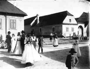 Sächsische Tracht