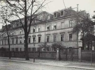 Dresden-Neustadt, Georgenstraße 3, Wohnhaus, Straßenansicht