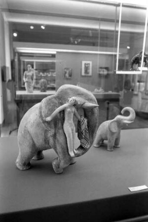 Badisches Landesmuseum. Ausstellung "Karlsruher Majolika"