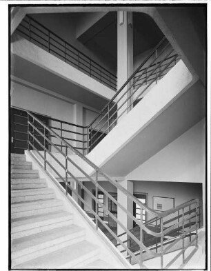 Berufsschule Angerstraße (Hamburg-Hohenfelde): Treppenaufgang : SchumacherWV Nr. 237
