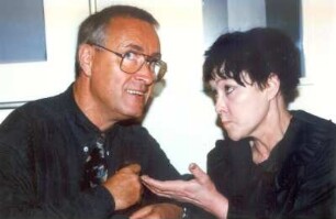 Bella Achmadulina (Rußland) : Achmadulina, Bella (1937-2010; Schriftstellerin). Aufnahme mit Peter Gosse (Schriftsteller)