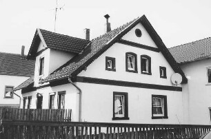 Wohnhaus; Linsengericht, Dorfstraße 27