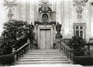 Trebnitz, Kloster : Trebnitz (Trzebnica/Polen). Kloster. Portal