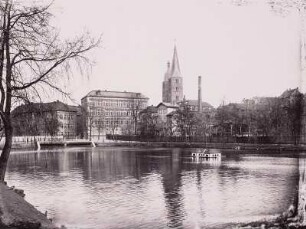Altenburg. Blick über den Kleinen Teich zu den Roten Spitzen