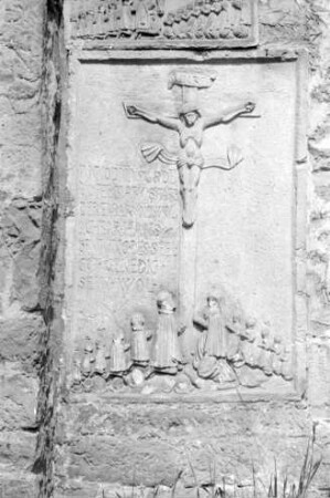 Fulda: Steinreliefsbildstöcke an der Klostermauer Frauenberg
