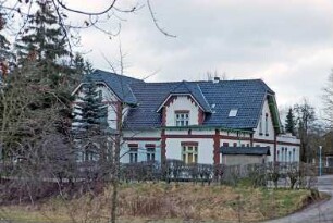 Lasbek-Barkhorst: Mühlenweg 3: Barkhorster Mühle W. F. Stoltenberg: Wohnhaus: Blick von Westen: 26. Januar 1999
