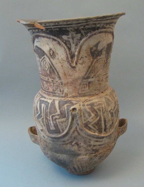 Urn with handle