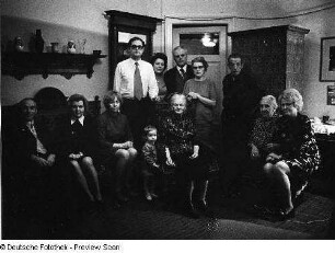 90. Geburtstag. von E. L. Treffen der Familien B. und L.<