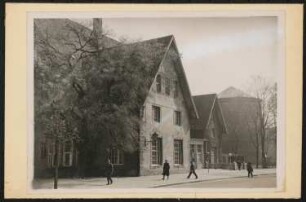 Stadttheater, Wilhelmshaven: Ansicht von Westen