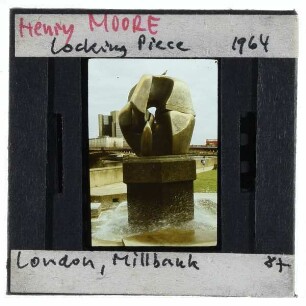 Moore, Locking Piece