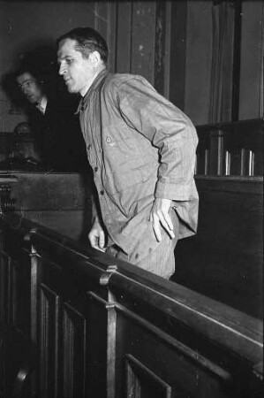 Mordprozess gegen Norbert Haas aus Rußheim vor dem Schwurgericht des Landgerichts Karlsruhe.