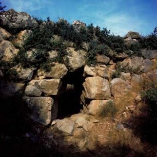 Lygourio. Antike Brücke aus Kyklopen-Mauerwerk von der alten Pilgerstraße nach Epidauros