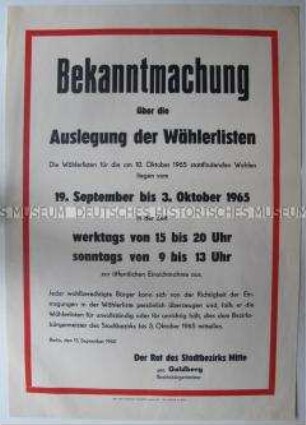 Maueranschlag mit Bekanntmachung über die Auslegung der Wählerlisten für die Bezirkswahlen in Berlin-Mitte