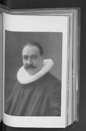 Pastor Karl Redlich