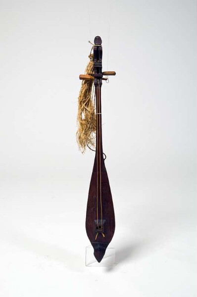 Bowl-necked lute