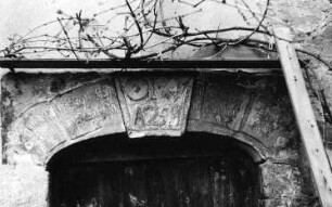 Klipphausen-Lampersdorf. Obermühle, Mühlentür mit Inschrift und Jahreszahl