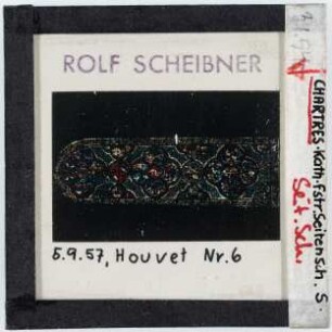 Chartres: Kathedrale, Glasfenster, Seitenschiff Süd, aufgenommen 5.9. 1957