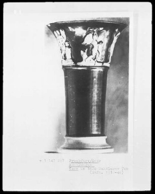 Vase aus Bunzlauer Ton