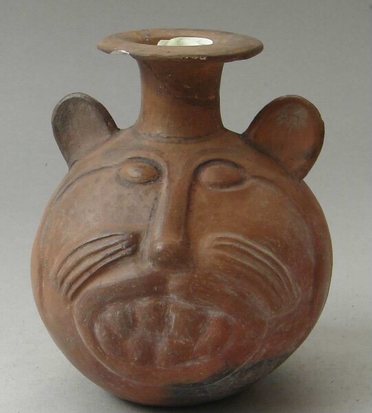 Clay vessel