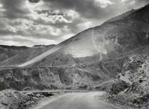 Der Karakorum Highway bei Jaglot