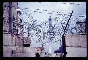 Mauer/Ost TV-Turm 27.3.67.