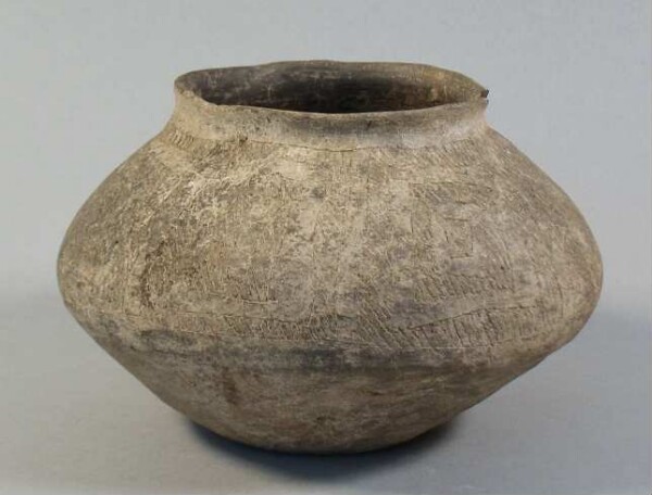 Clay vessel