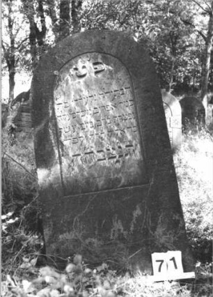 Grabstein 71