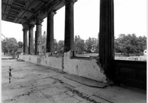 Innenaufnahme der sich im Rückbau befindlichen Kolonnaden auf der Museumsinsel