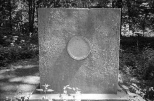 Liebenberg : In Liebenberg, Denkmal des Unbekannten Fotografen