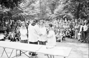 Freiburg, West: Ministranten, Spielgruppen