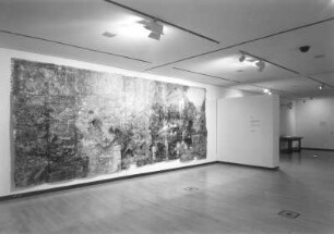 Japanisches Bild : Mise Natsunosuke: Japanisches Bild. Blattgold, Tusche, Kreide, Acryl auf japanischem Papier; 250 x 650 cm. 2005. Tokyo: The National Museum of Modern Art. Dresden: Kupferstich-Kabinett, Ausstellung Kami. Silence - Action. Japanische Kunst der Gegenwart auf Papier. 15. Oktober 2009 - 4. Januar 2010