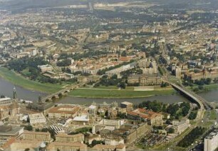 Altstadt, Elbe mit Augustusbrücke und Carolabrücke, Innere und Äußere Neustadt
