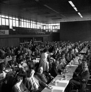 Kreisbauernverband Stormarn: Bad Oldesloe: Stormarnhalle: 35. Kreisbauerntag: Teilnehmer