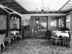 Mittelberg (Kleinwalsertal), Walserstraße 46. Hotel Alpenrose. Restaurant