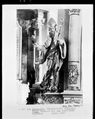 Bischof mit dem Herz-Jesu-Attribut